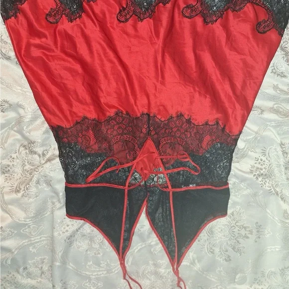 INC International Concepts Red and Black Lace Chemise - Picture 3 of 5